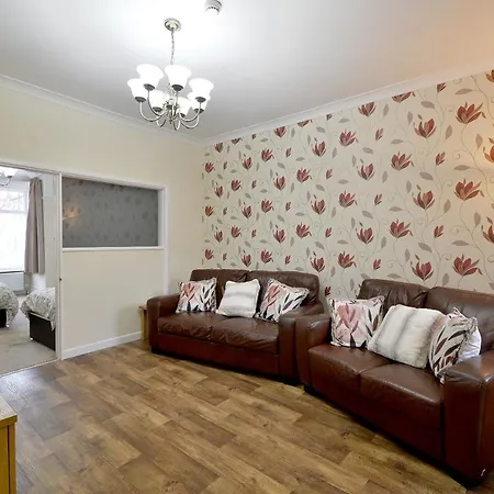 Brightwater G Floor Up To 6 Guests * Scarborough